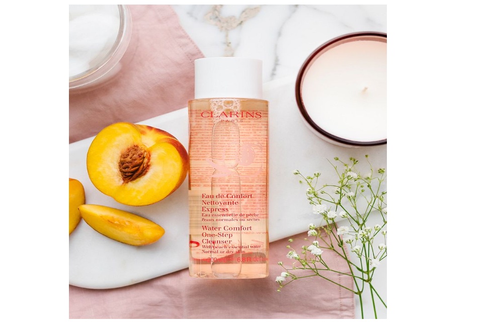 clarins peach water cleanser